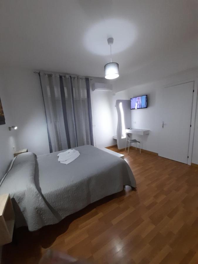 Milazzo: La Porta Delle Eolie Bed and Breakfast Rum bild